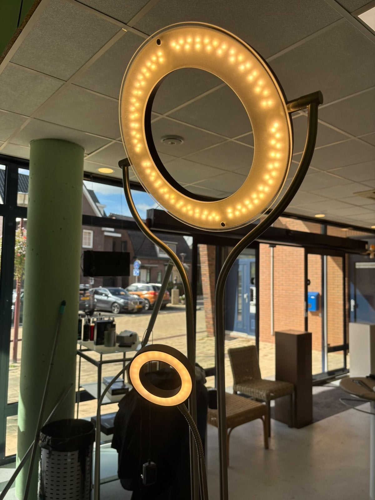 Moderne LED Ringlamp met leeslamp - Perfect voor werkplek, Ophalen, Gebruikt, Overige fittingen, Metaal
