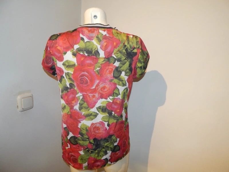 Marccain zijde achtige top in bloemen rozen print M, Maat 38/40 (M), Zo goed als nieuw, Korte mouw, Marccain