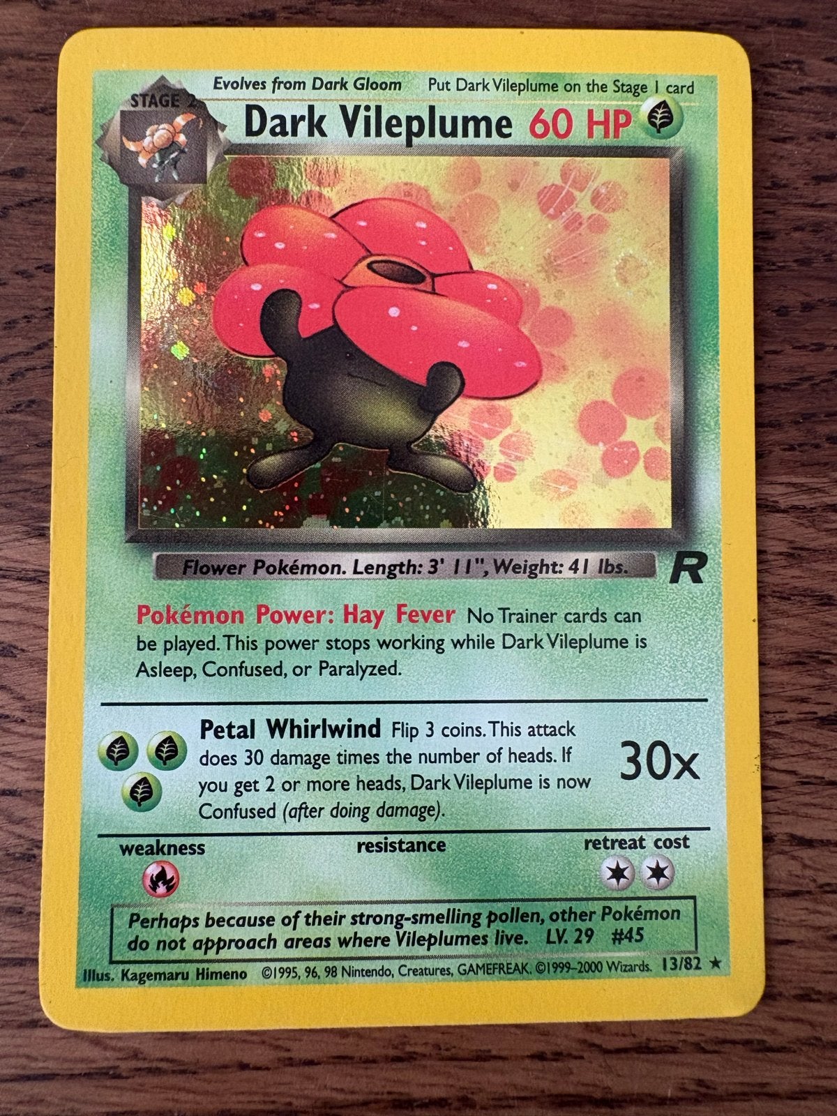 Pokémon Dark Vileplume - Zeldzame Foil Kaart - NM, Ophalen of Verzenden, Gebruikt, Losse kaart, Foil