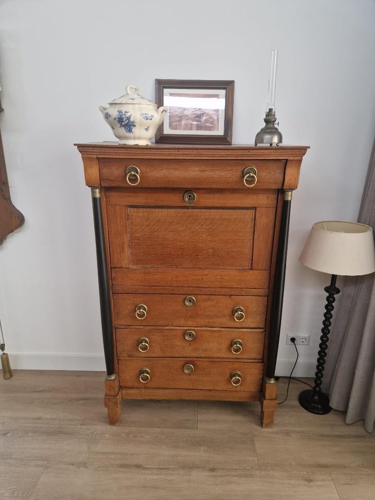 Antieke secretaire met Staartklok, Ophalen