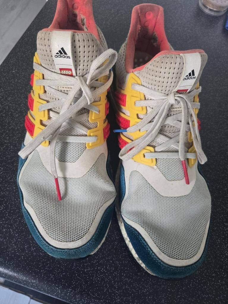 Adidas Ultra Boost DNA LEGO Multi sneakers maat 44, Overige kleuren, Ophalen of Verzenden, Sneakers of Gympen, Adidas