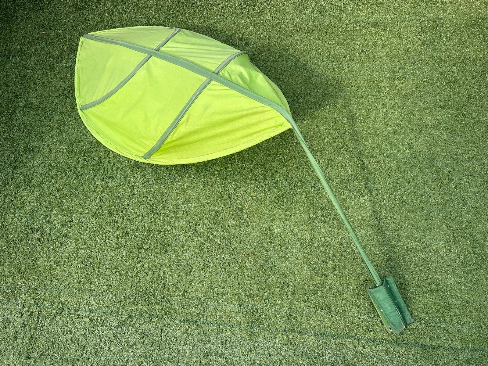 IKEA LÖVA vlad ormog bedhemel, Ophalen, Gebruikt, Groen, Wanddecoratie
