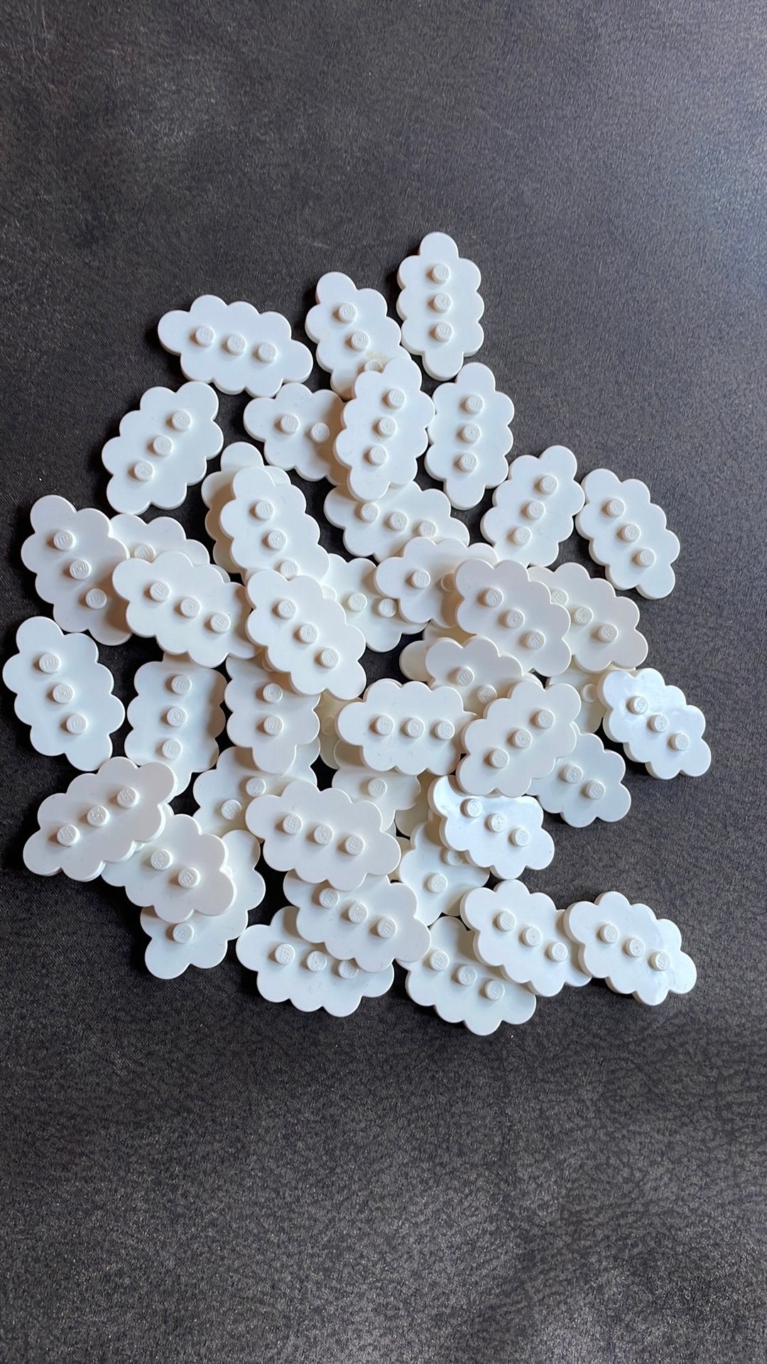 Ong. 50 lego wolkjes, Verzenden