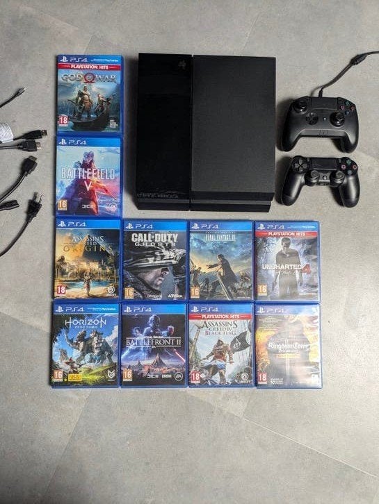 PS4 met twee controllers, en 10 games, Ophalen of Verzenden, Met 1 controller, Original