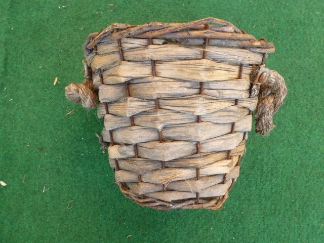 1 rond houten mandje met hengsels voor bloemstuk of plantjes, Ophalen of Verzenden, Gebruikt, Knutselwerk