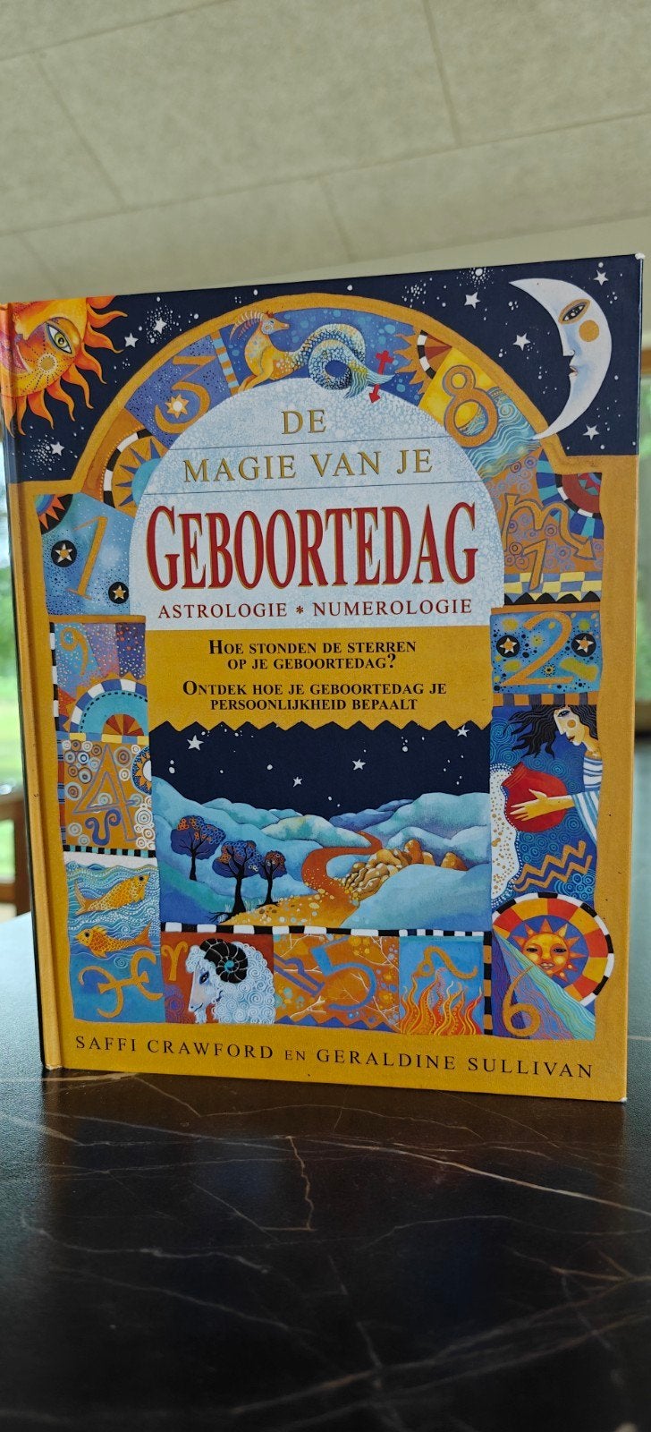 De magie van je geboortedag, Ophalen of Verzenden, Gelezen, Astrologie, Achtergrond en Informatie