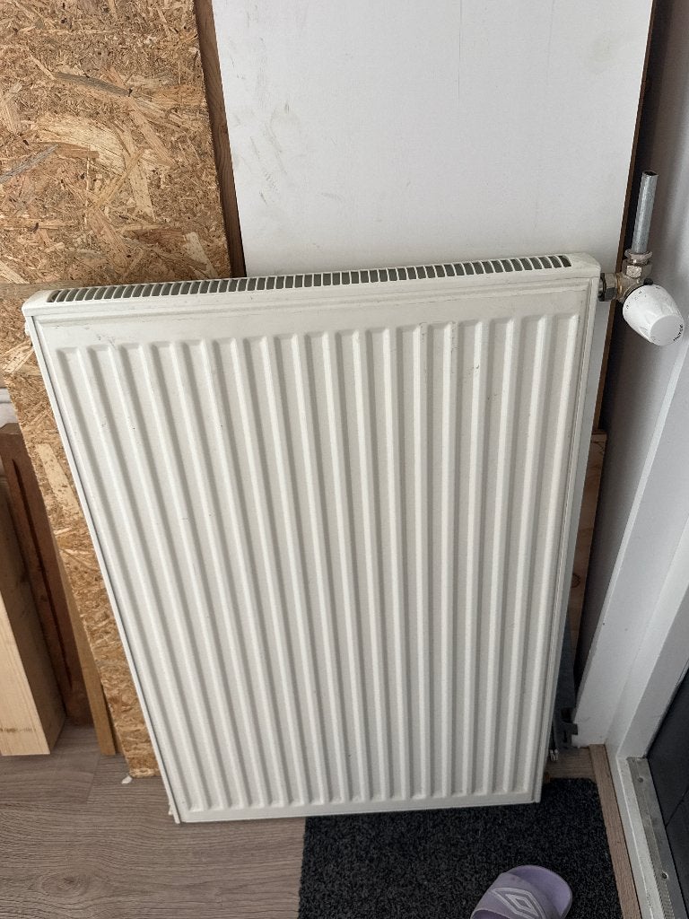 Gratis radiator, Ophalen, 30 tot 80 cm, Radiator, Zo goed als nieuw
