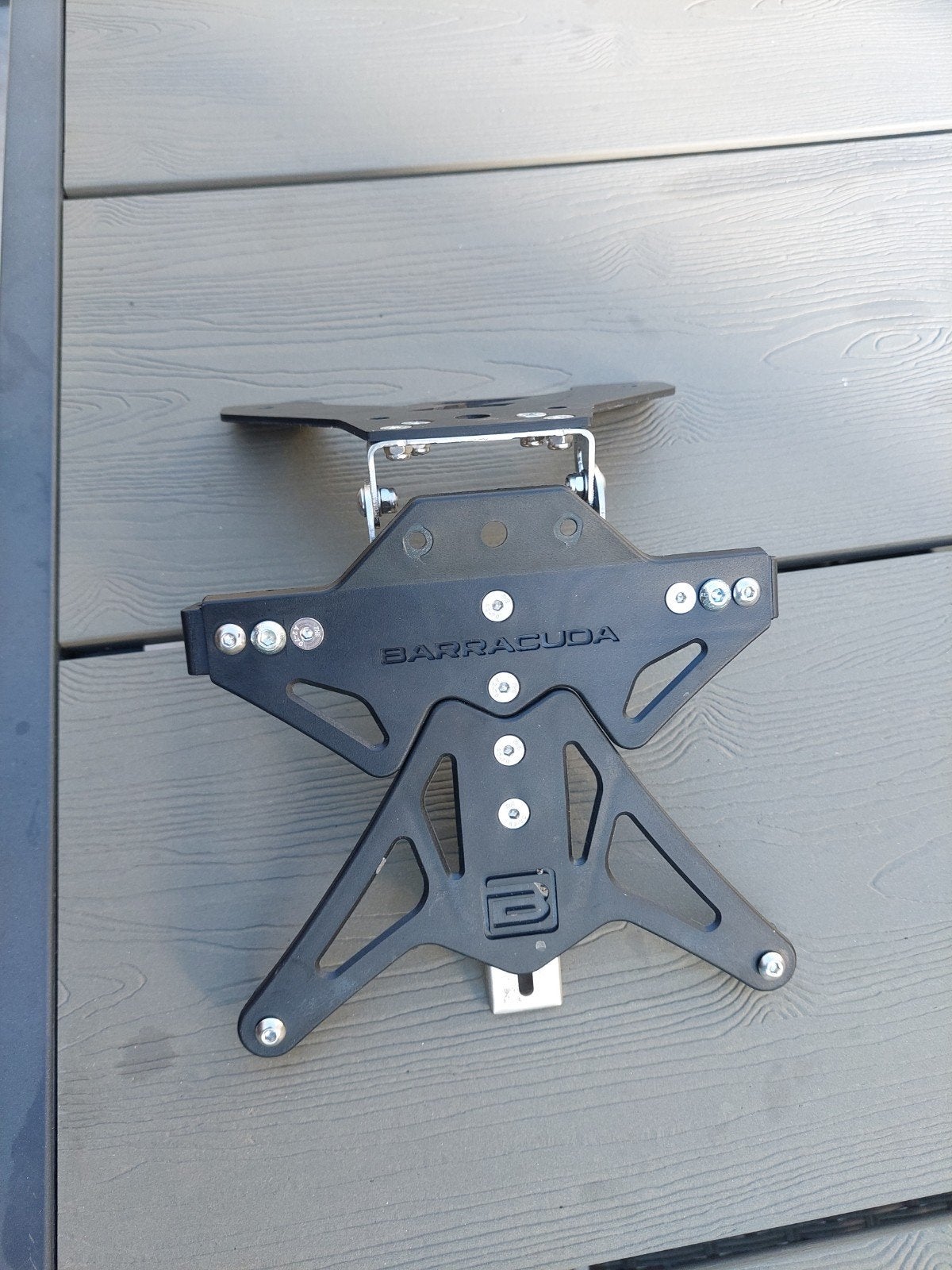 korte kentekenplaathouder barracuda kawasaki z750, Ophalen, Nieuw