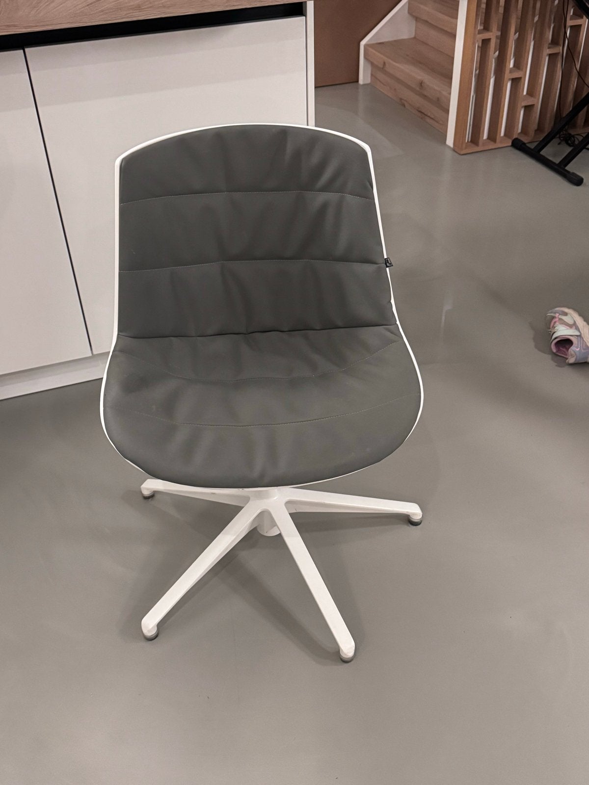 3x Flow chair MDF Italia stoel, Huis en Inrichting, Stoelen, Ophalen, Kunststof, Gebruikt, Drie