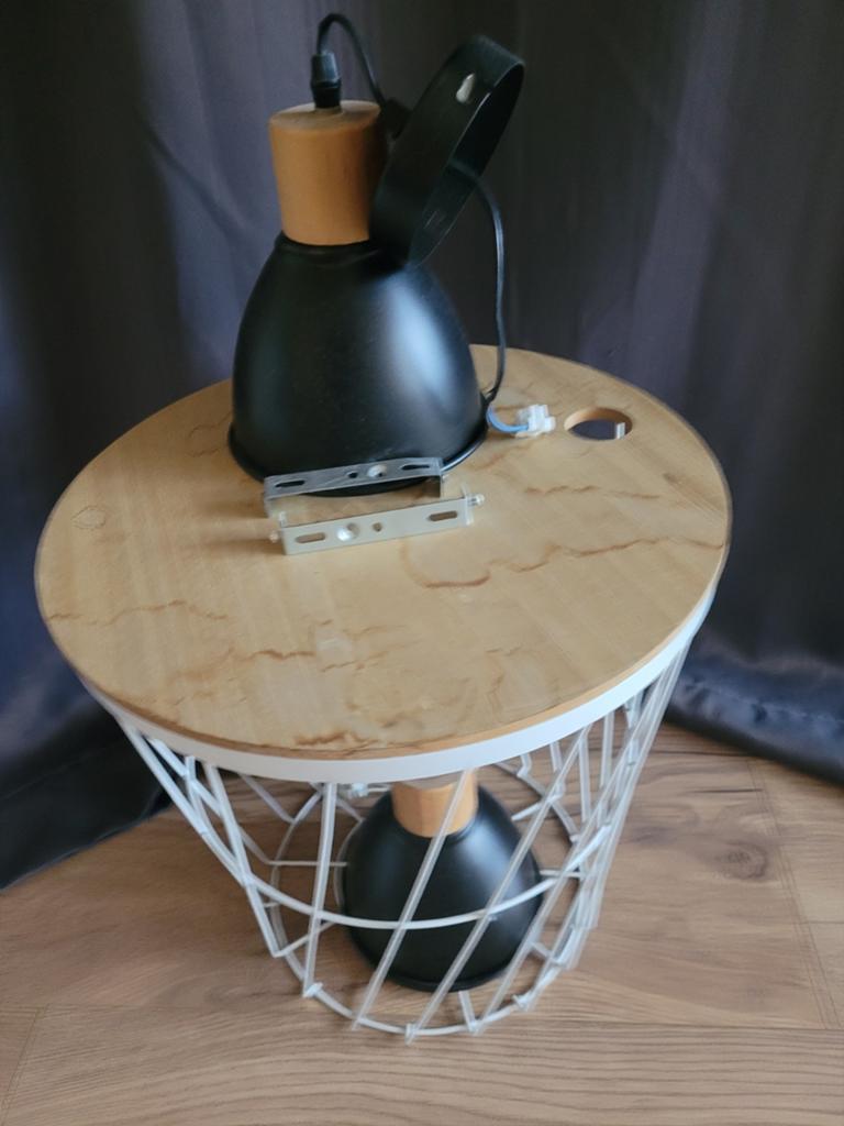 2x lampen en een tafeltje., Huis en Inrichting, Ophalen