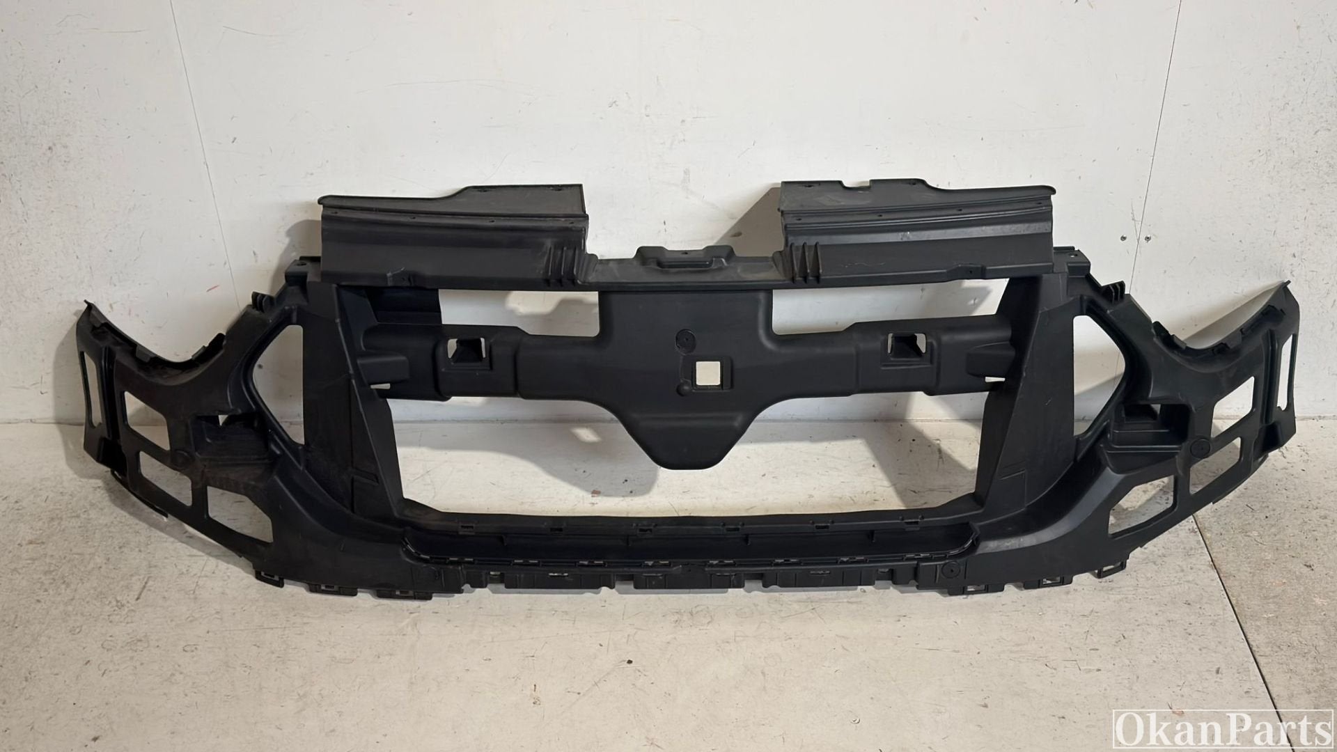 Ford Transit Custom Facelift Grille houder JK21-17E778-A, Info@fabrikant.eu, Ophalen of Verzenden, Fabrikant BV, Gebruikt
