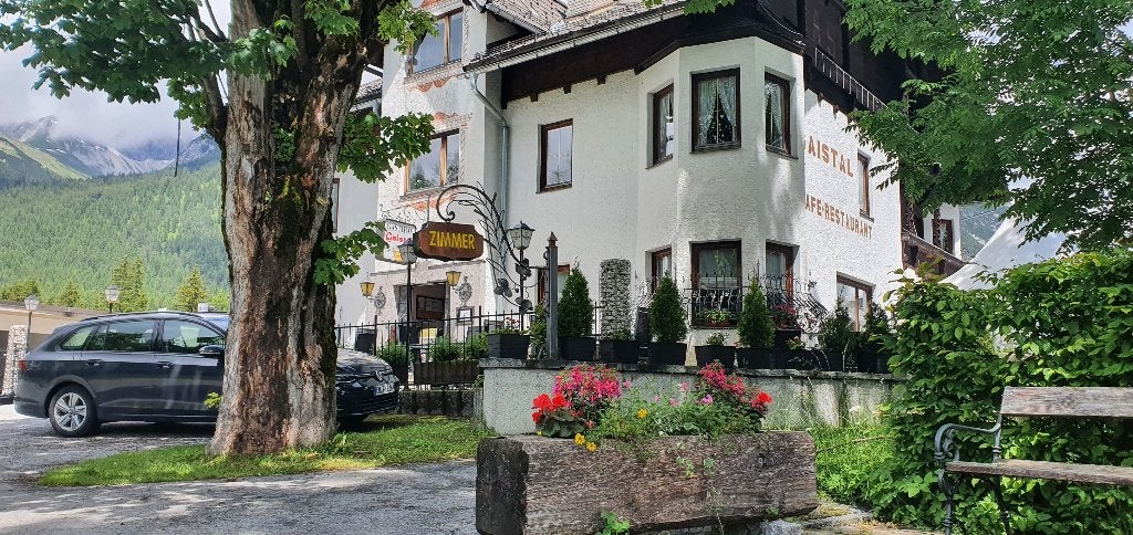 Werken in Tirol 2000 netto pmnd,kost en inwoning, Overige vormen, Vanaf 1 jaar, LBO / VMBO, Vakantiewerk