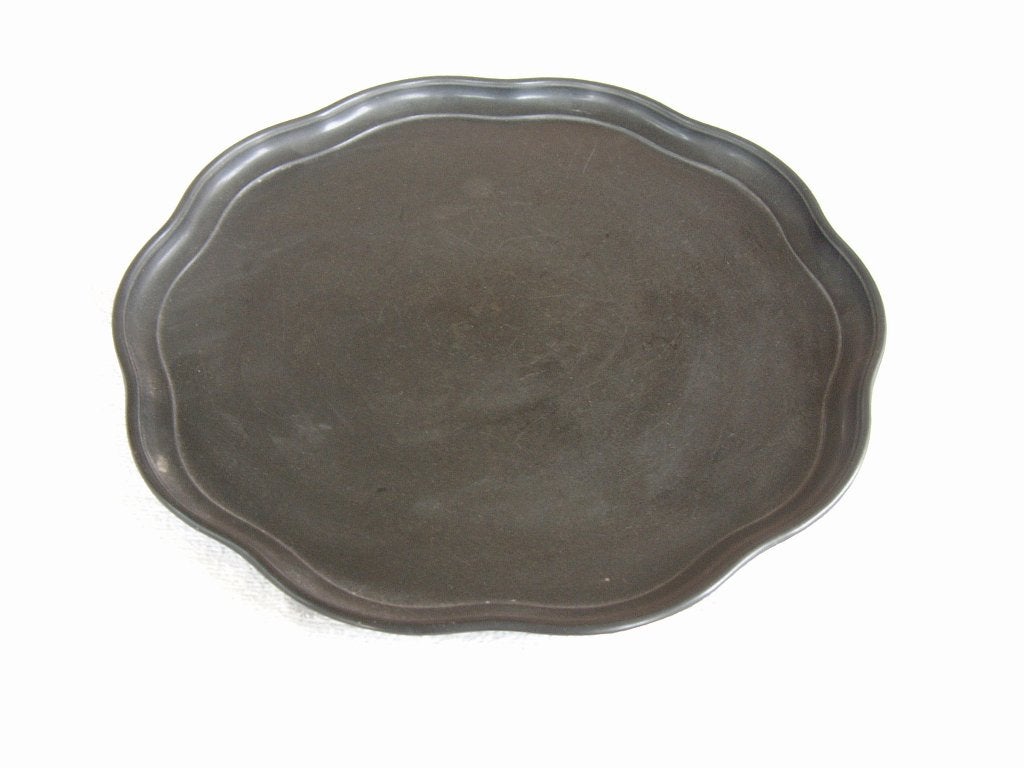 antiek bakelite bakeliet rond dienblad geschulpte rand nr 2, Verzamelen, Overige Verzamelen, Ophalen of Verzenden, Gebruikt