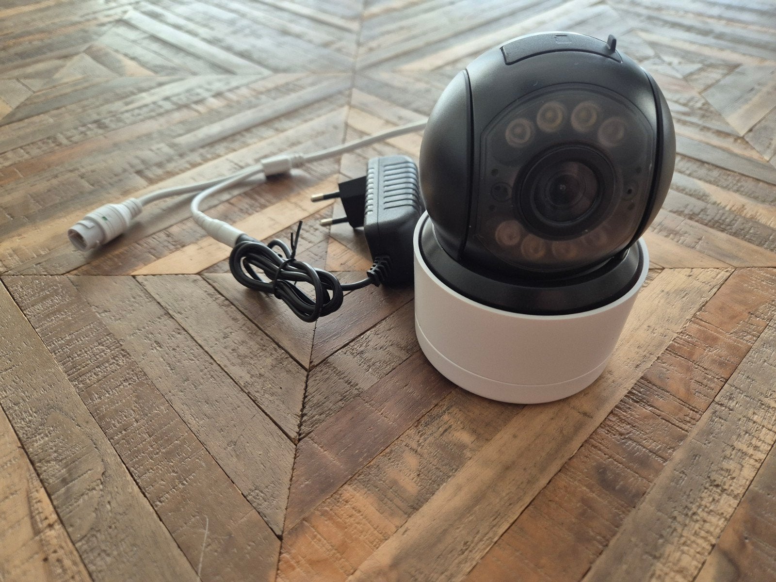 Full HD PTZ camera, Ophalen of Verzenden, Zo goed als nieuw, Binnencamera