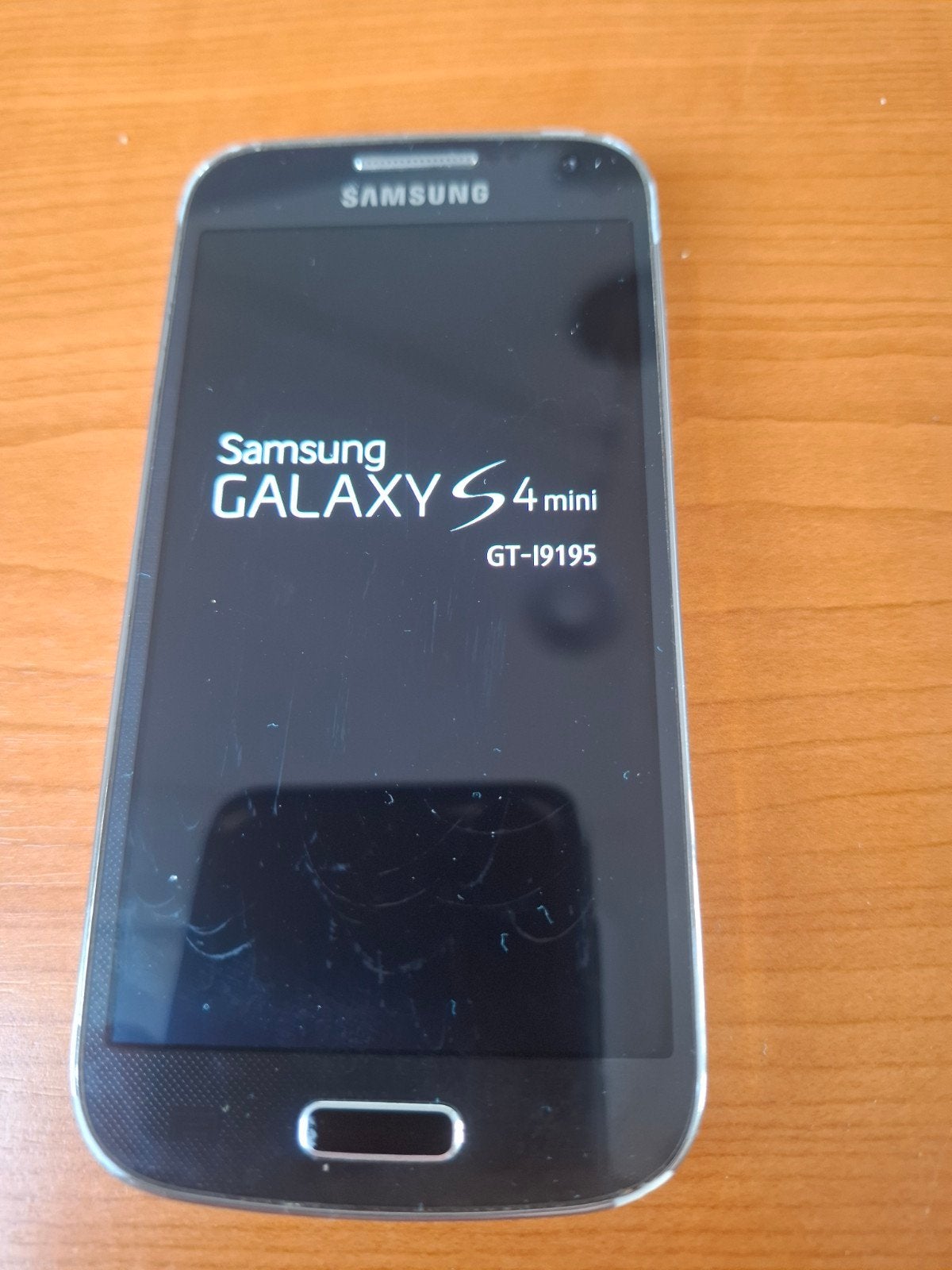 Samsung Galaxy S4 Mini GT-I9195 - Goede staat, Gebruikt, Zwart, Touchscreen, Ophalen of Verzenden