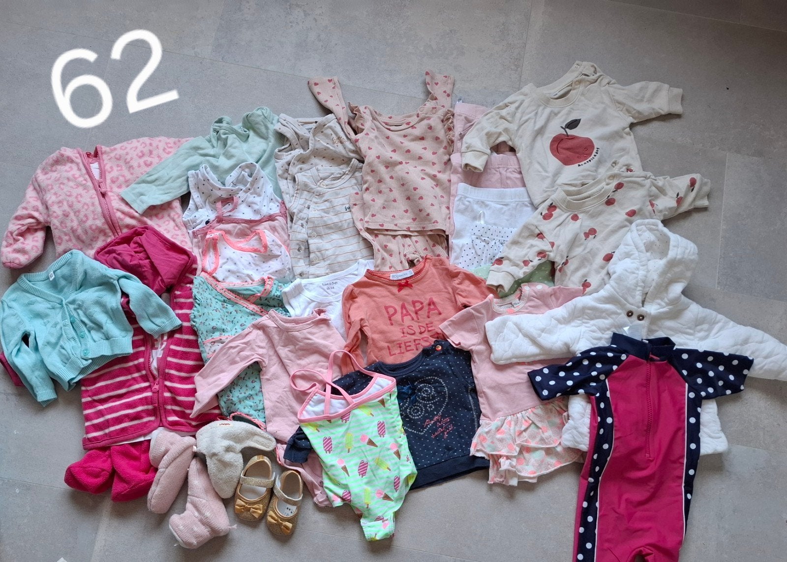 Meisjeskleding maat 62, Kinderen en Baby's, Babykleding | Maat 62, Ophalen, Zo goed als nieuw, Meisje, Jurkje of Rokje
