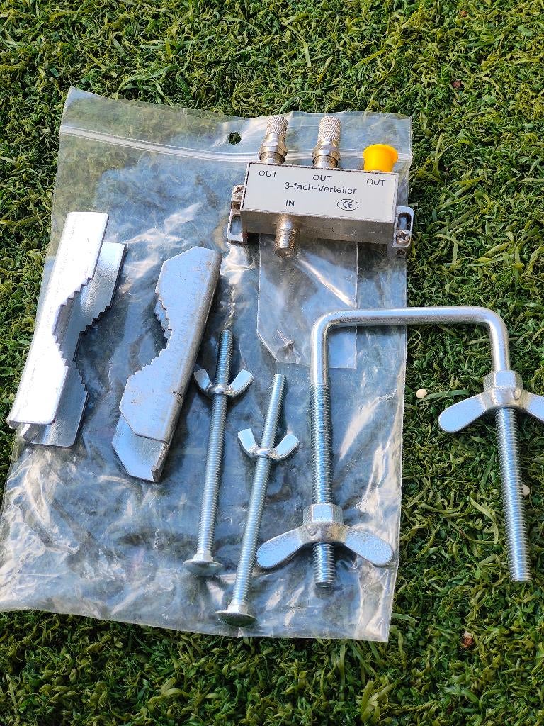Beugels voor schotelantennes, Ophalen of Verzenden, Nieuw, (Schotel)antenne-accessoires, Overige merken