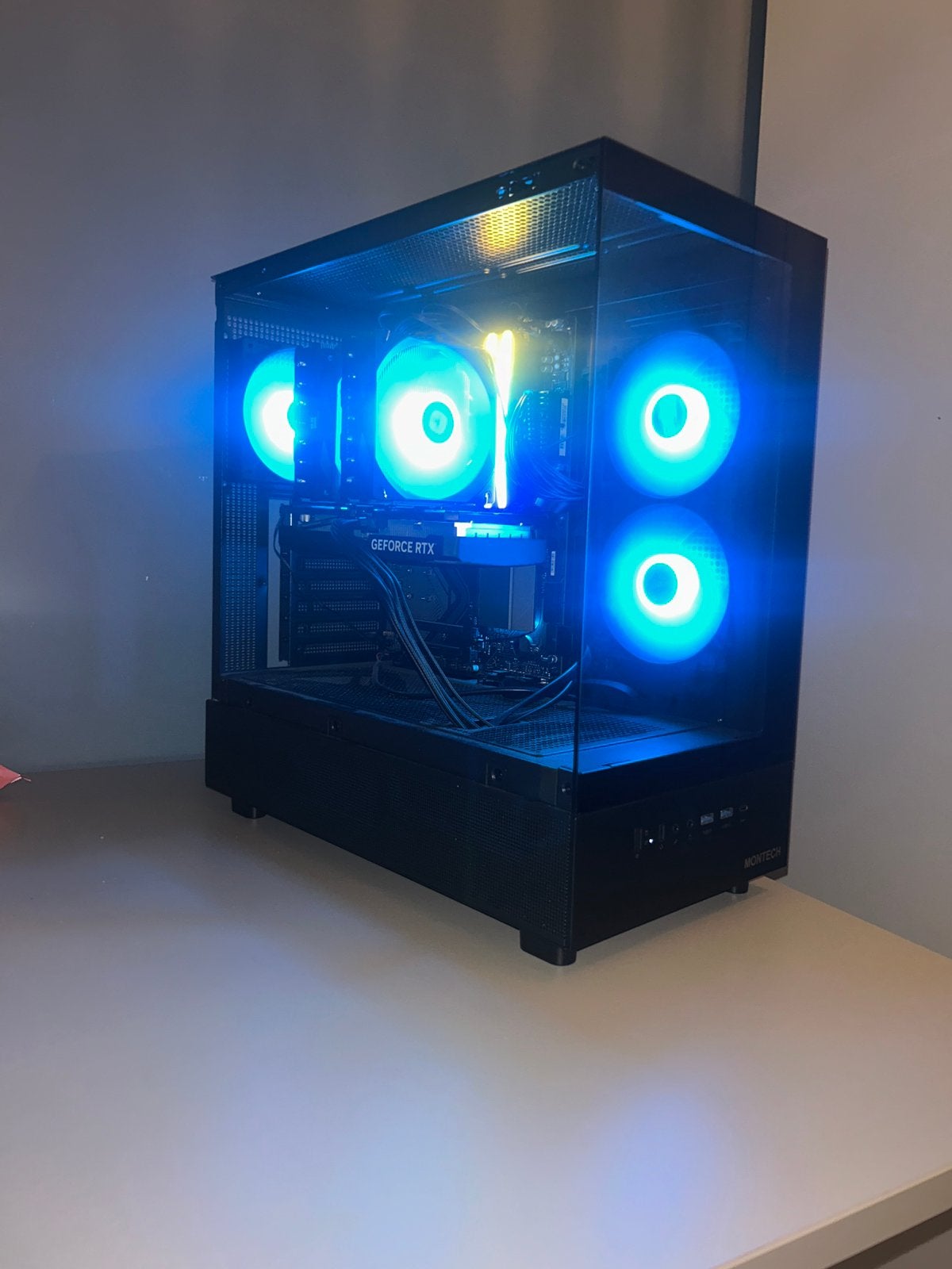 Game PC - Ryzen 9700X - X870 - 32GB RAM - 4060, Ophalen, 32 GB, Zo goed als nieuw, Gaming