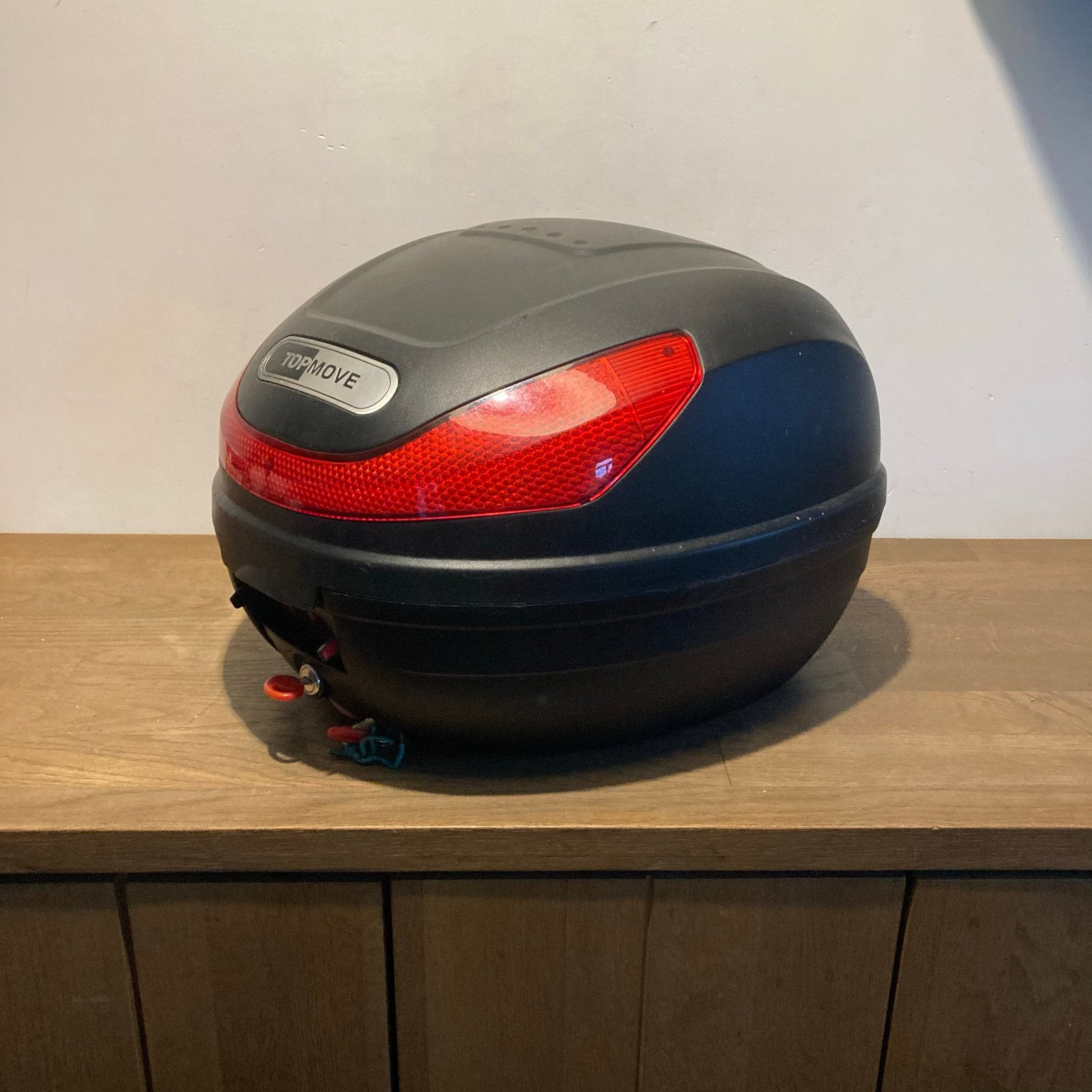 Topmove topkoffer 32L voor helm, prachtige staat, Ophalen of Verzenden, Gebruikt