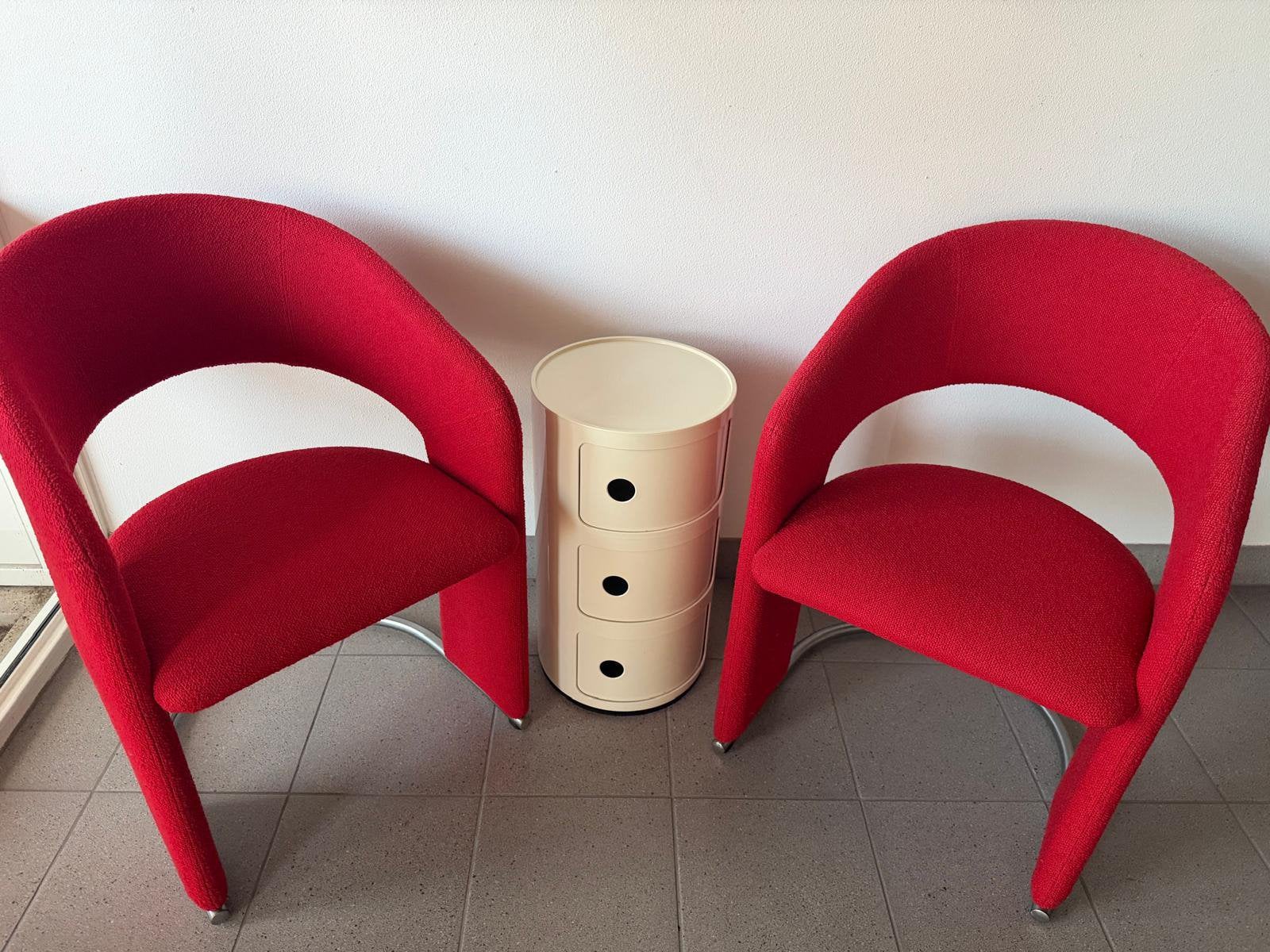 2 Luit van der Helm rode bouclé stoffen fauteuils. Zgan., Ophalen, Gebruikt, Twee, Stof