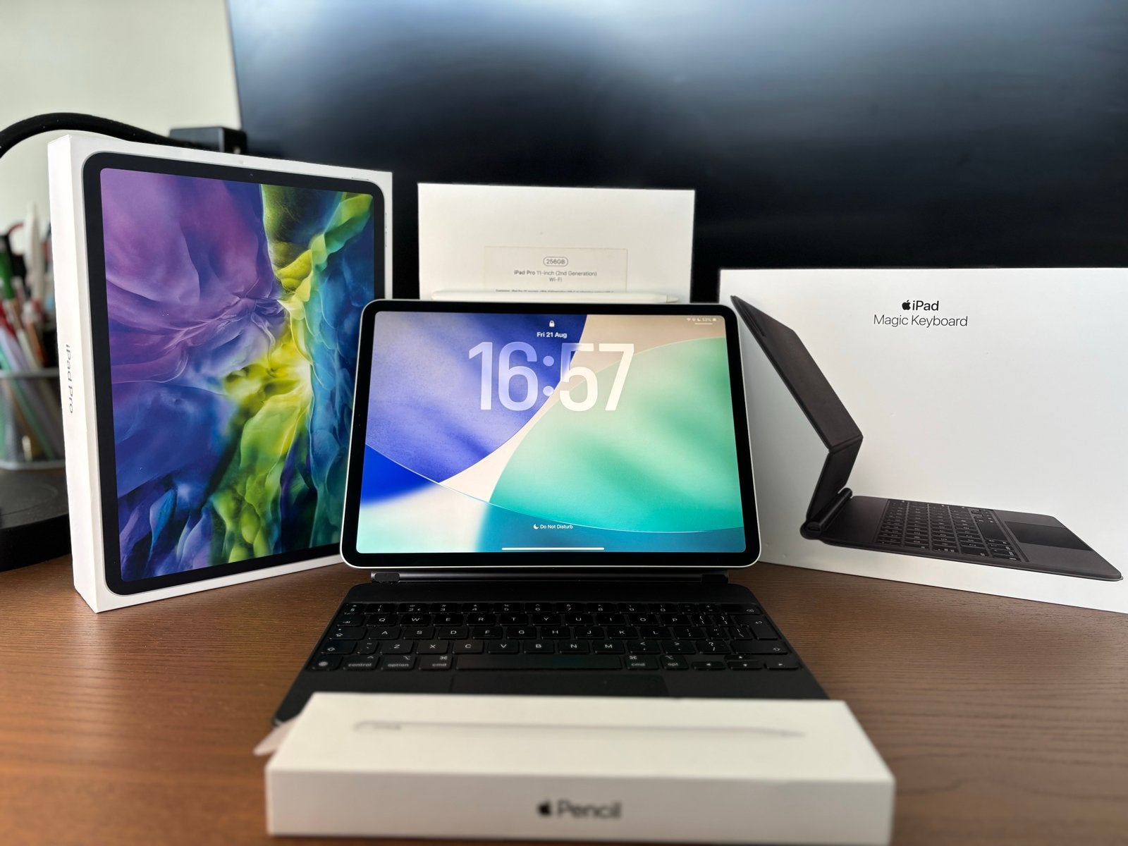 iPad Pro 11” 2e Gen 256GB + Magic Keyboard + Apple Pencil 2, Ophalen, Gebruikt, 11 inch, Apple iPad Pro