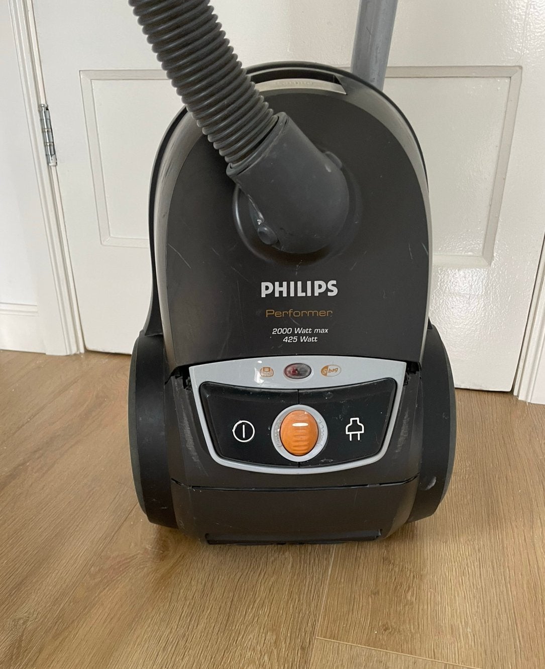 Stofzuiger met mondstukken, Gebruikt, Philips, Sledestofzuiger, Minder dan 1200 watt