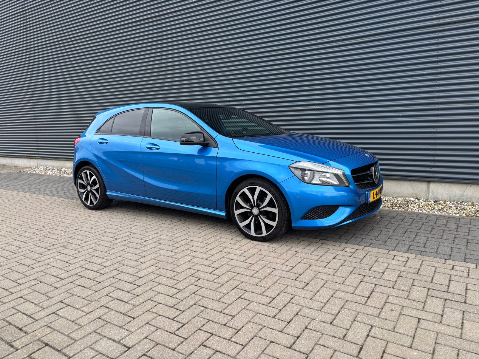 Mercedes-Benz A-Klasse A180 1.6 Blue Efficiency 2013 Blauw, Auto's, Voorwielaandrijving, 4 cilinders, Blauw, 122 pk