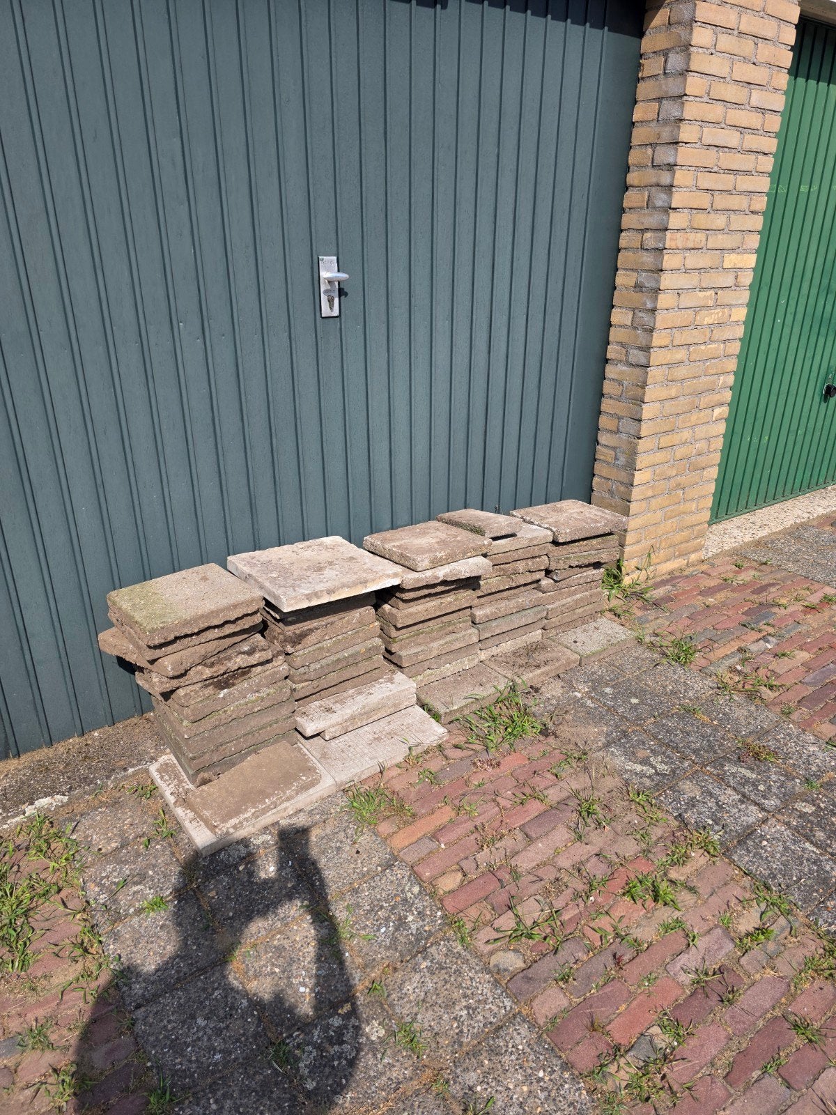 Gebruikte terrastegels, diverse maten, Gebruikt, Ophalen of Verzenden, 10 m² of meer, Beton