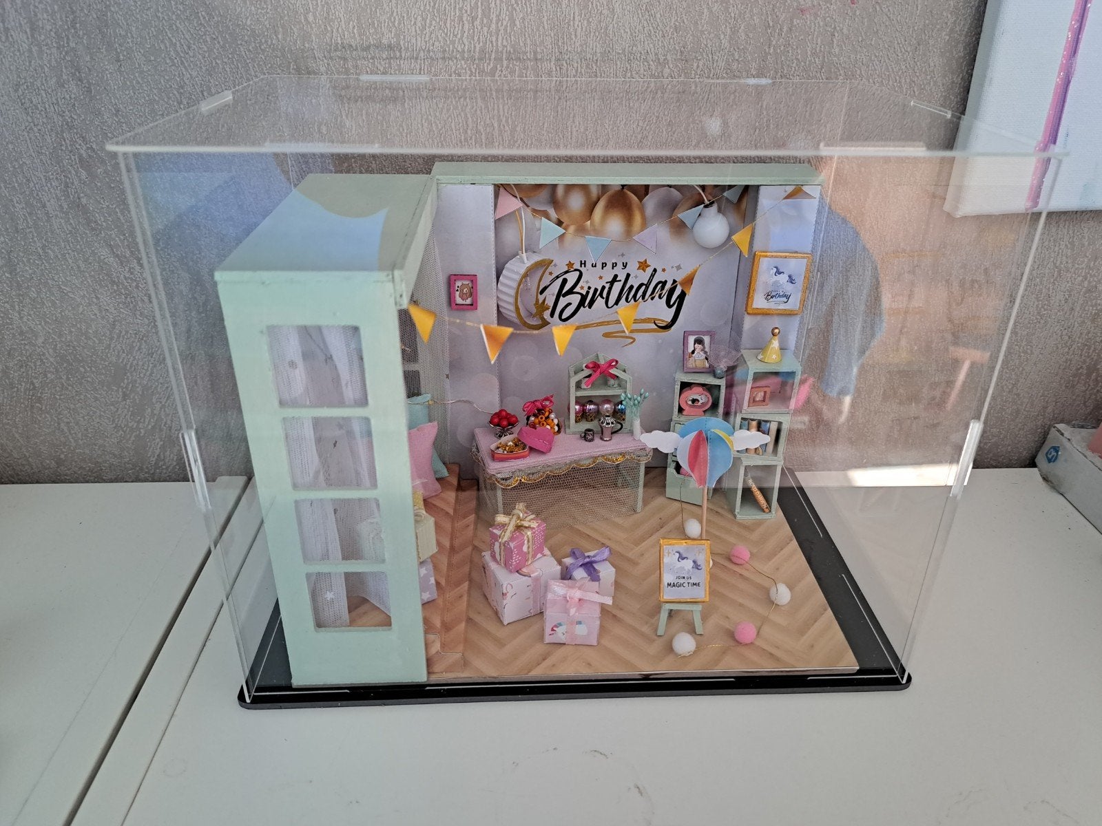 Verjaardagkamer miniatuur, Ophalen, Poppenhuis