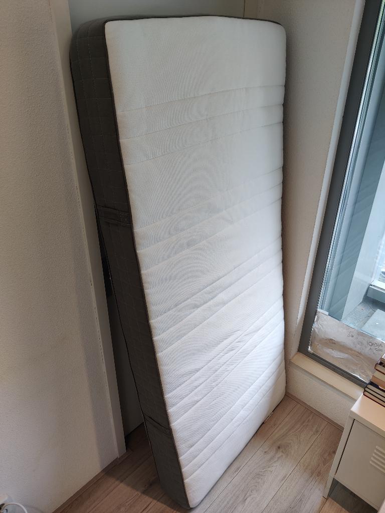 Ikea MORGEDAL matras in uitstekende staat, Ophalen, 90 cm, Eenpersoons, Zo goed als nieuw