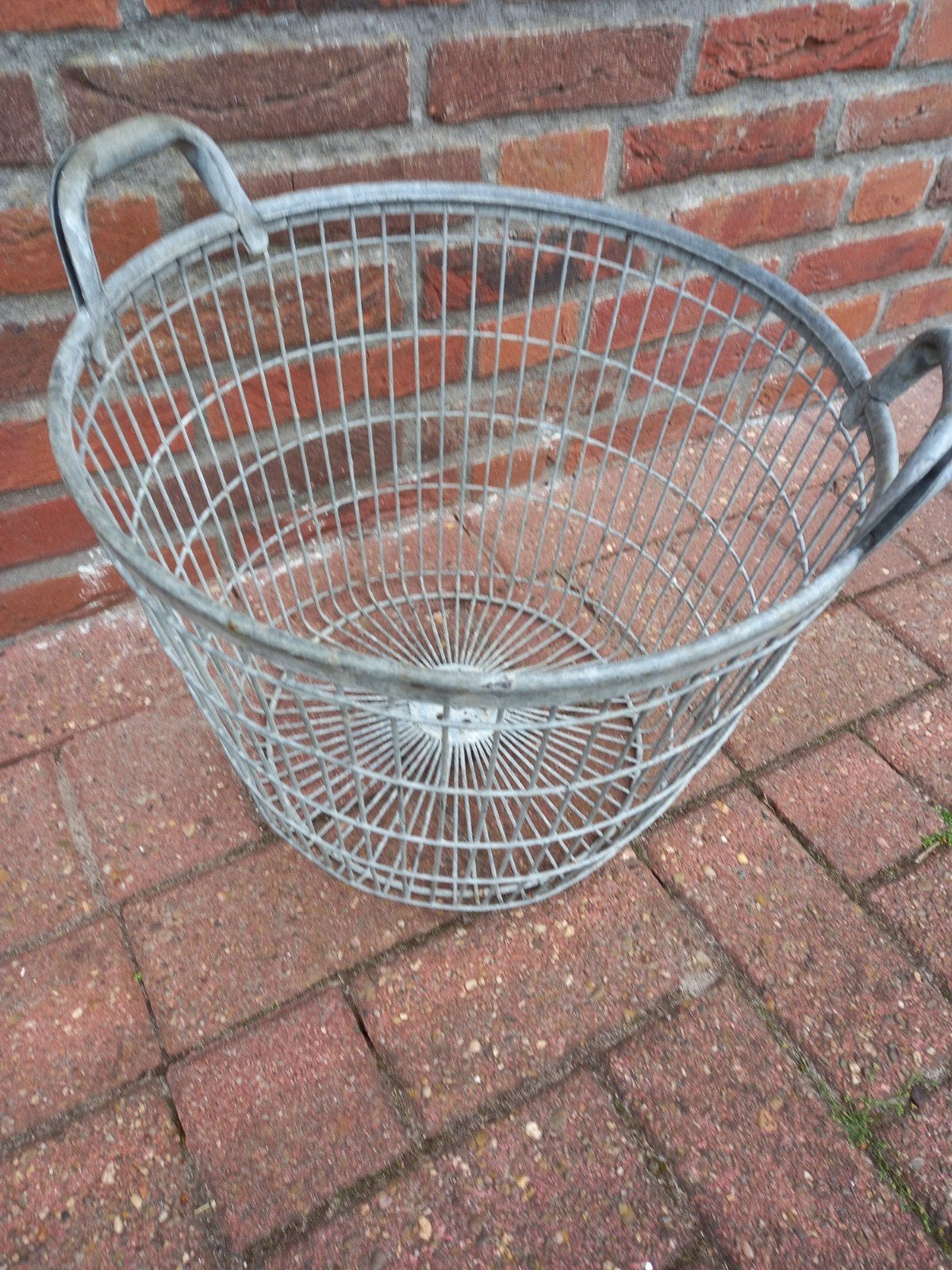 Aardappelkorf, Ophalen, Zo goed als nieuw
