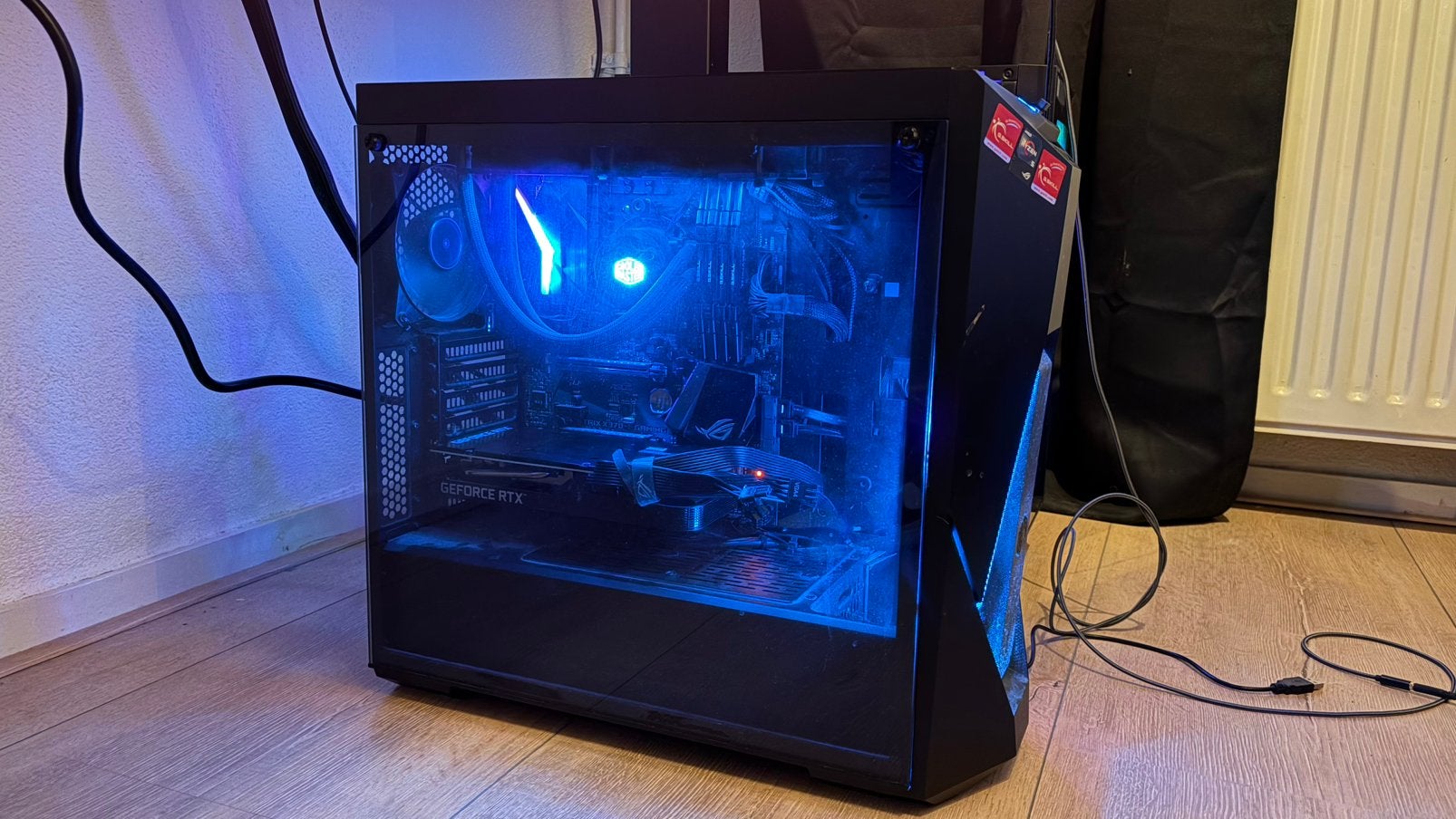 Complete Gaming PC, Ophalen of Verzenden, Zo goed als nieuw, Gaming, SSD
