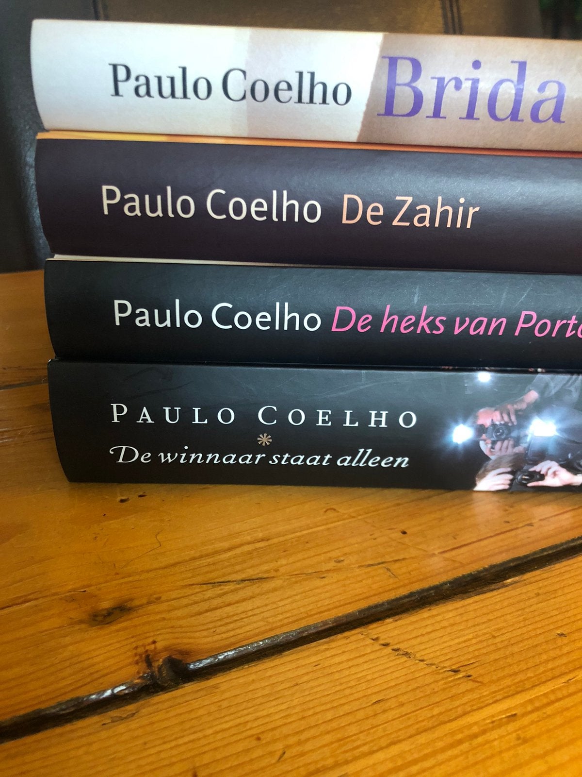 2 romans Paulo Coelho, Boeken, Ophalen of Verzenden, Zo goed als nieuw