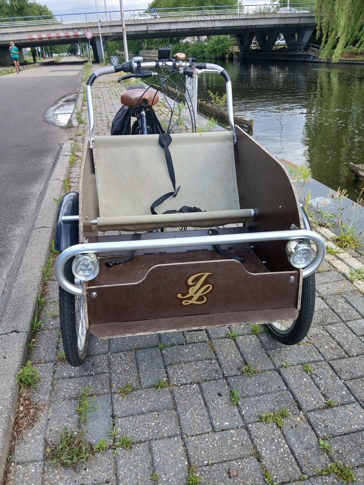 Johnny Loco Woody bakfiets, Fietsen en Brommers, Fietsen | Bakfietsen, Ophalen, Johnny Loco