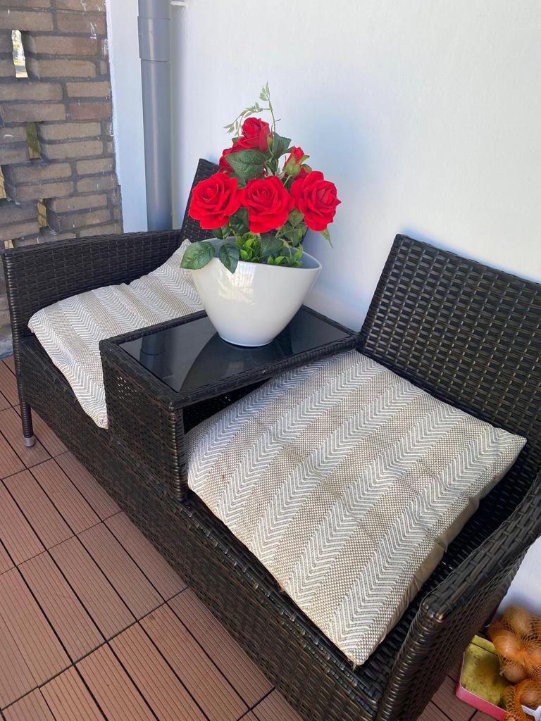 Mooie Tuinbank met tafel !!, Ophalen of Verzenden, Zo goed als nieuw, 2 zitplaatsen