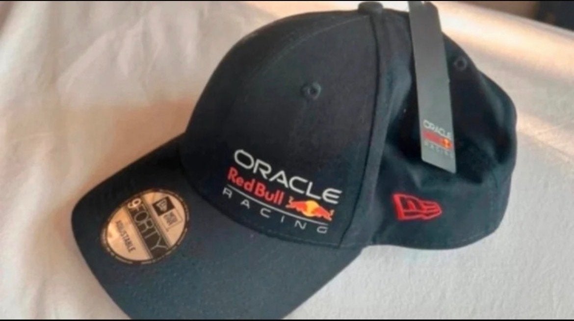 Nieuwe Oracle Red Bull Racing F1 Pet - New Era 9FORTY, Ophalen of Verzenden, Nieuw, One size fits all, Pet