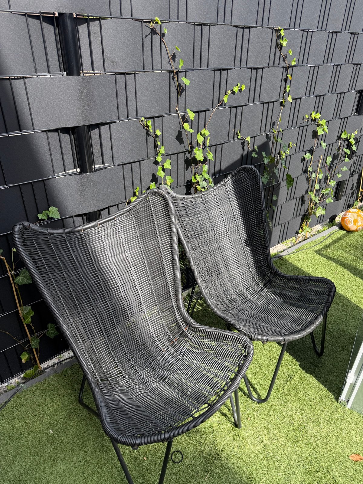 2 Vlinderstoelen - Zwart (met lichte roest), Tuin en Terras, Ophalen of Verzenden, Gebruikt, Metaal