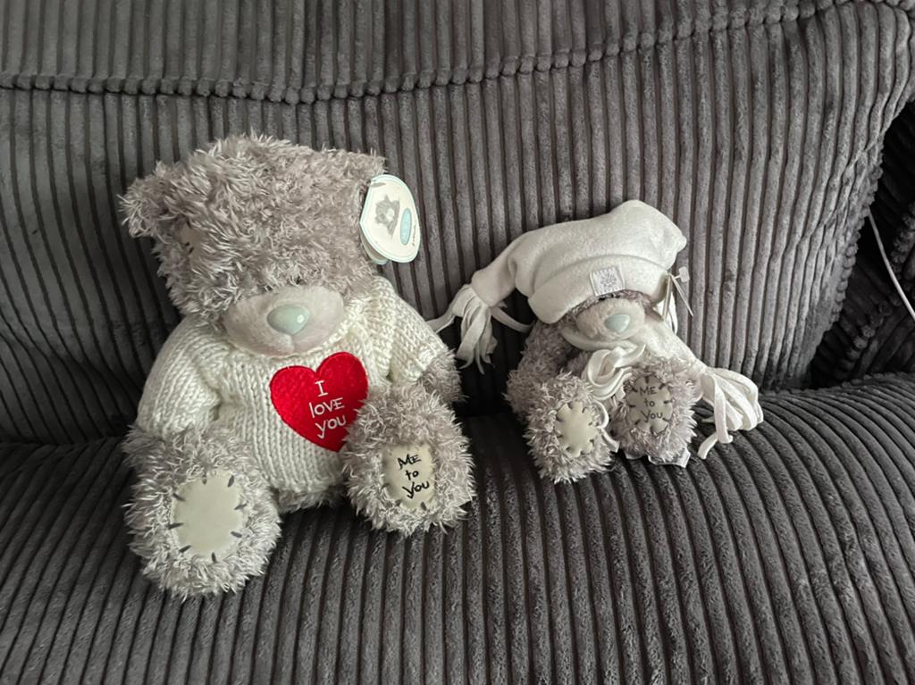 2 me to you grijze beertjes knuffels winter en I love you, Ophalen of Verzenden, Zo goed als nieuw, Stoffen beer, Me To You
