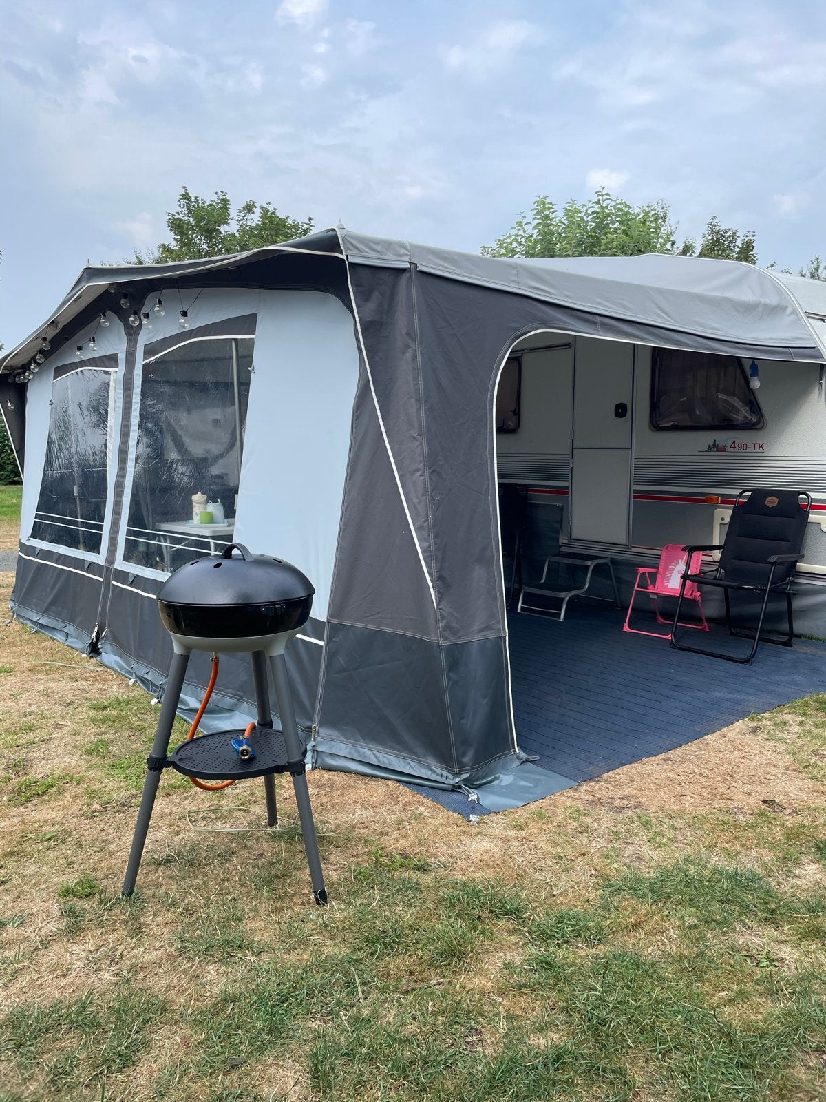 Beyerland Sprinter 490TK - Complete 5-persoons caravan, Caravans en Kamperen, Caravans, Stapelbed, Airco, Treinzit, 750 - 1000 kg