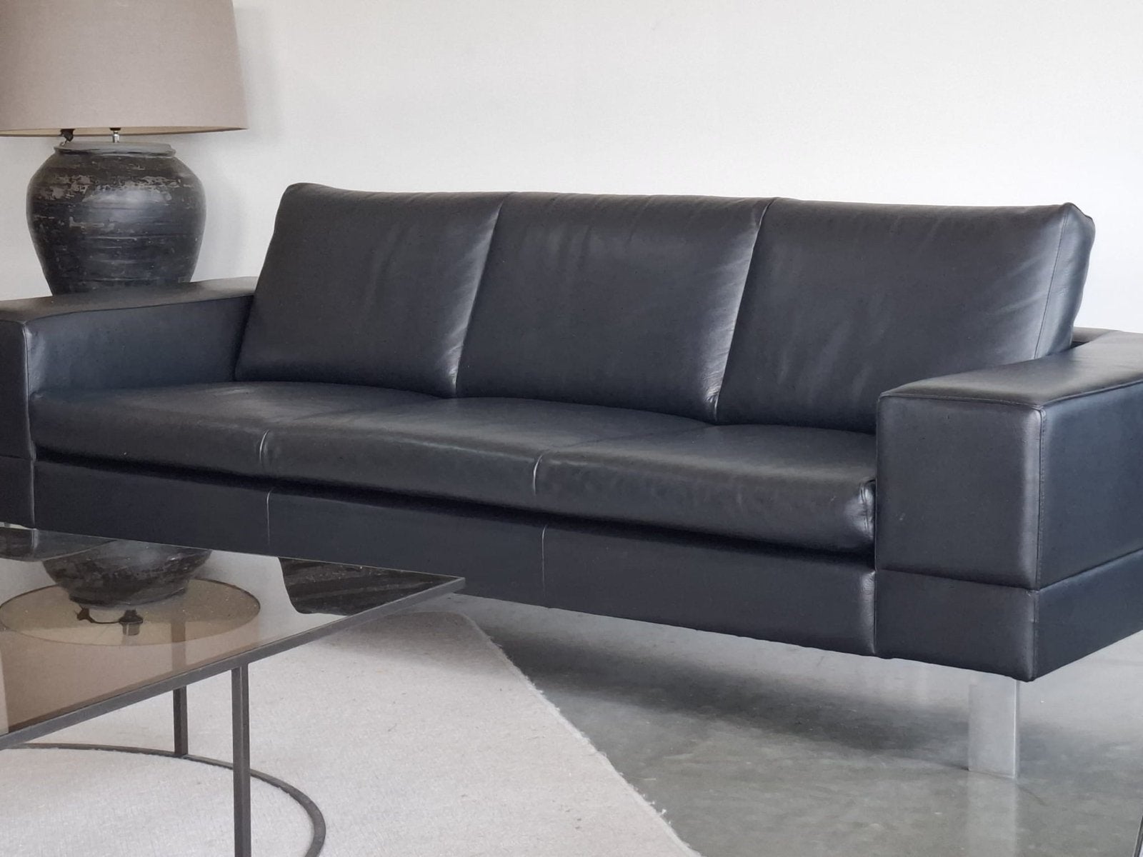 Leolux Antipode bank zwart leer - 235 cm - zeer nette staat, Huis en Inrichting, X, Driepersoons, Ophalen of Verzenden, Zo goed als nieuw
