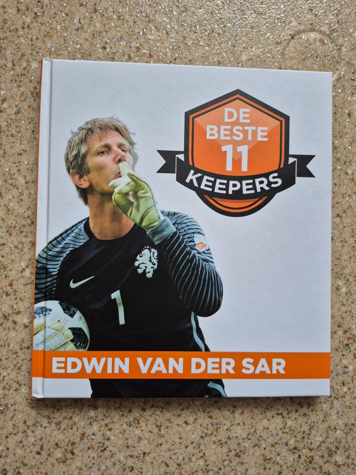 De Beste 11 Keepers - Edwin van der Sar, Ophalen of Verzenden, Zo goed als nieuw, Edwin van der Sar, Balsport