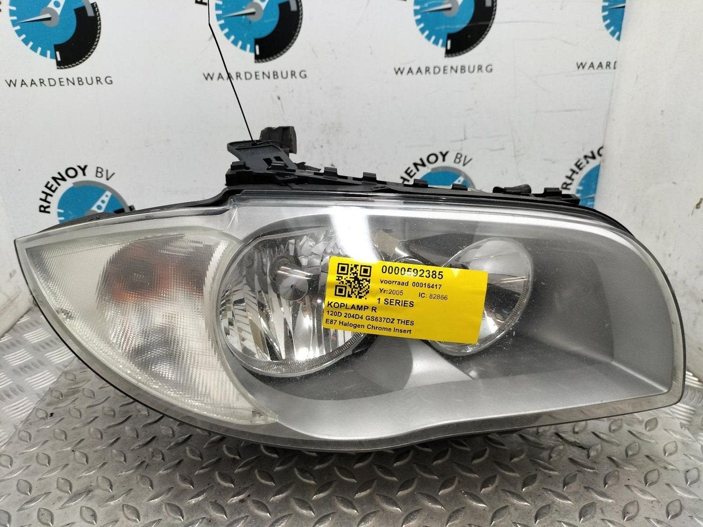 BMW 1 SERIES E87 120D  KOPLAMP R 2005, Ophalen of Verzenden, Gebruikt, Stiba lid