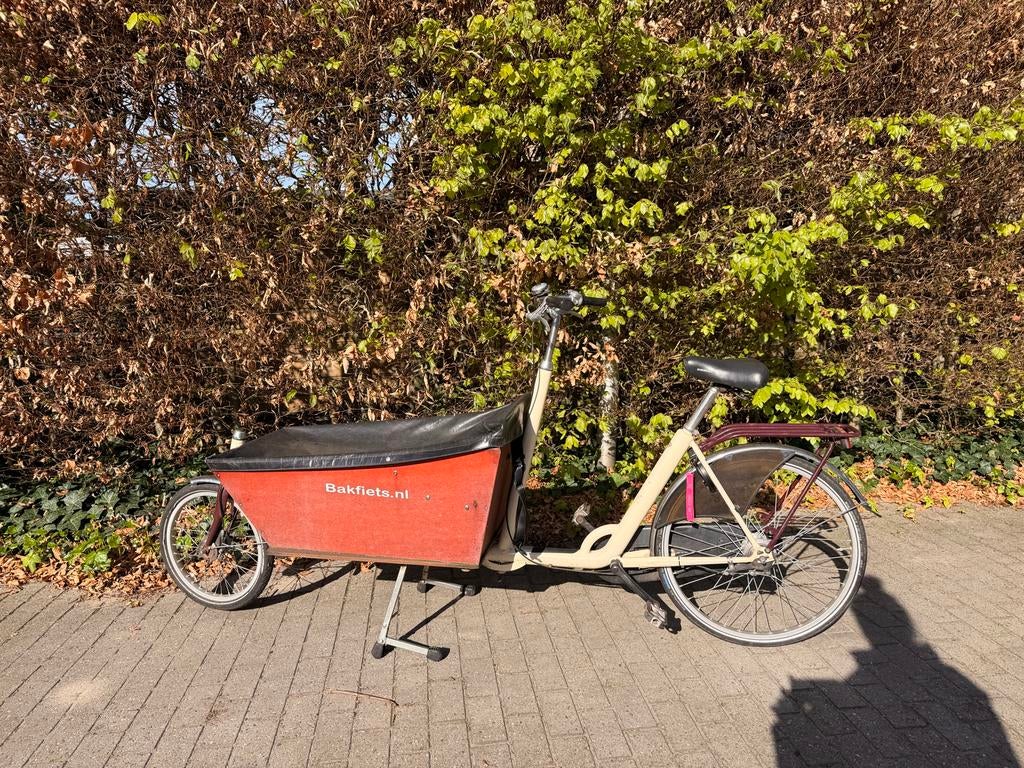 Bakfiets met bankje en hoes, Gebruikt, Huif, 2 kinderen, Ophalen