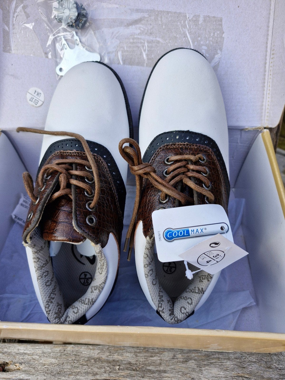 Nieuwe Dames Golfschoenen - Maat 37 (EU), Sport en Fitness, Ophalen of Verzenden, Nieuw, Schoenen, Overige merken