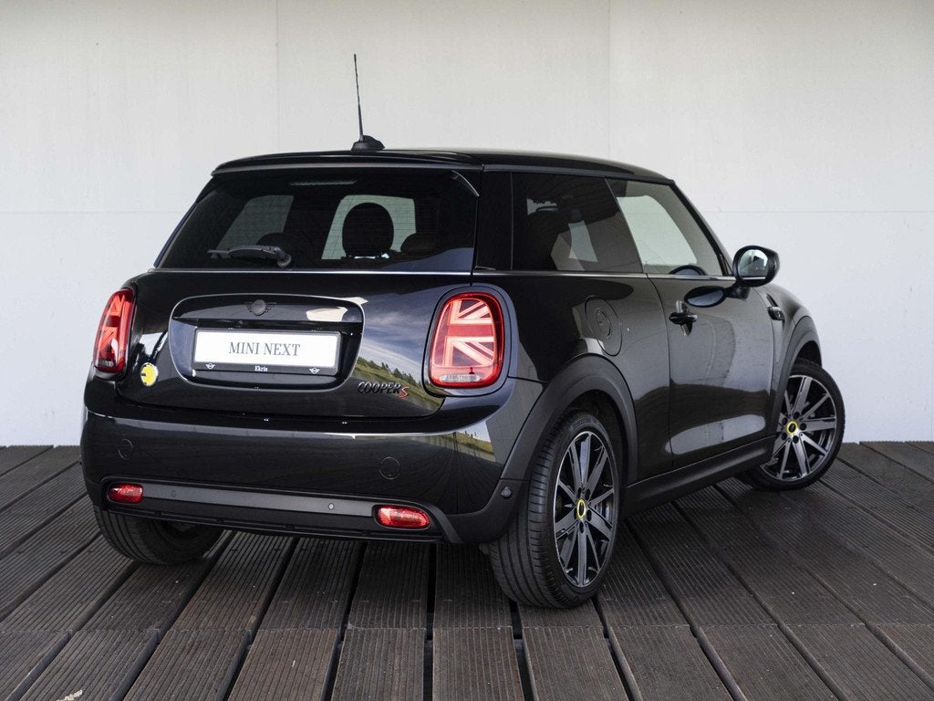 MINI Electric Business Edition | Achteruitrijcamera | Warmte, 4 stoelen, 184 pk, Te koop, Mini Next
