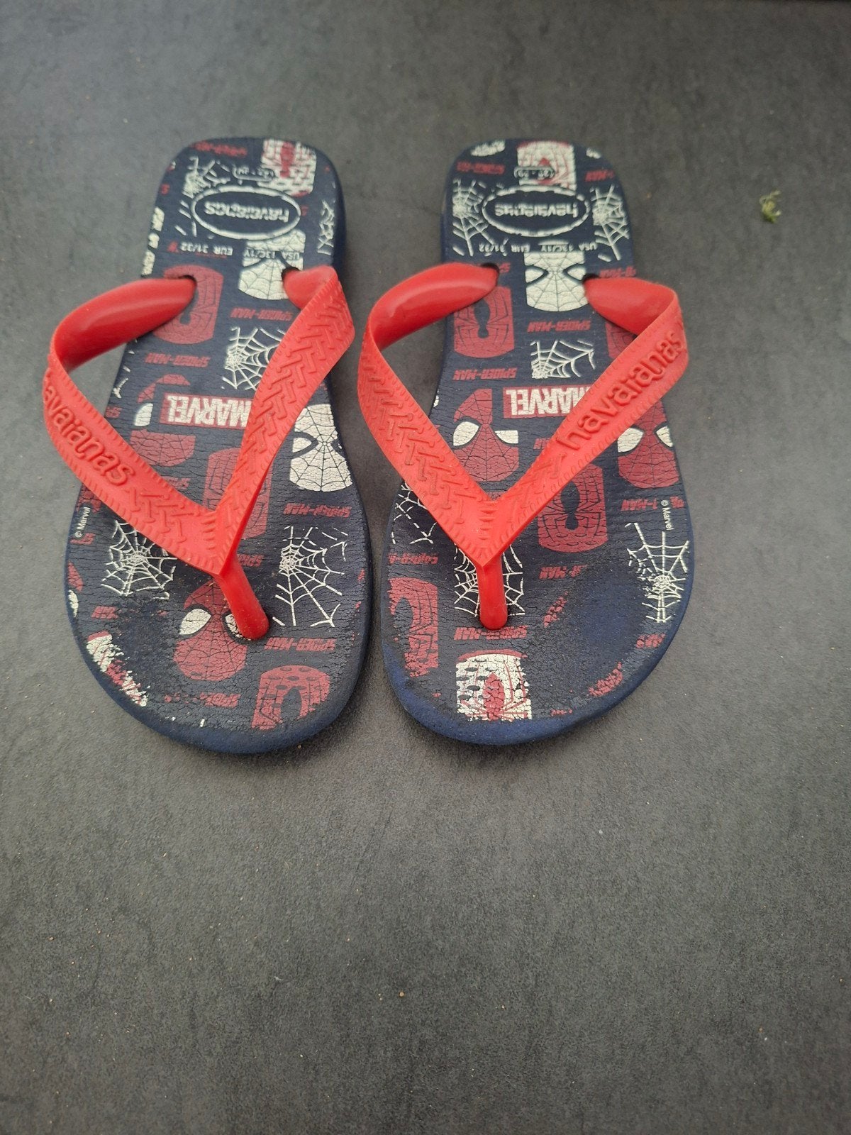 Spiderman slippers Havaianas maat 31/32, Gebruikt, Overige typen, Ophalen of Verzenden, Jongen