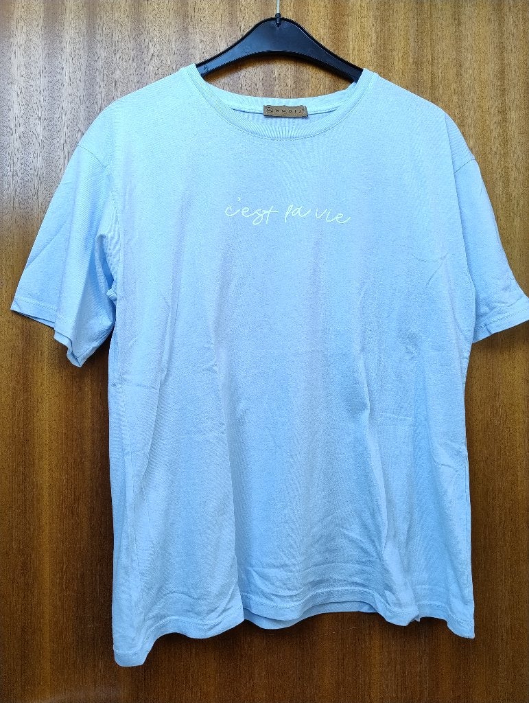 Lichtblauw shirt c'est la vie / mooij maat 44, Blauw, Mooij, Maat 42/44 (L), Ophalen of Verzenden