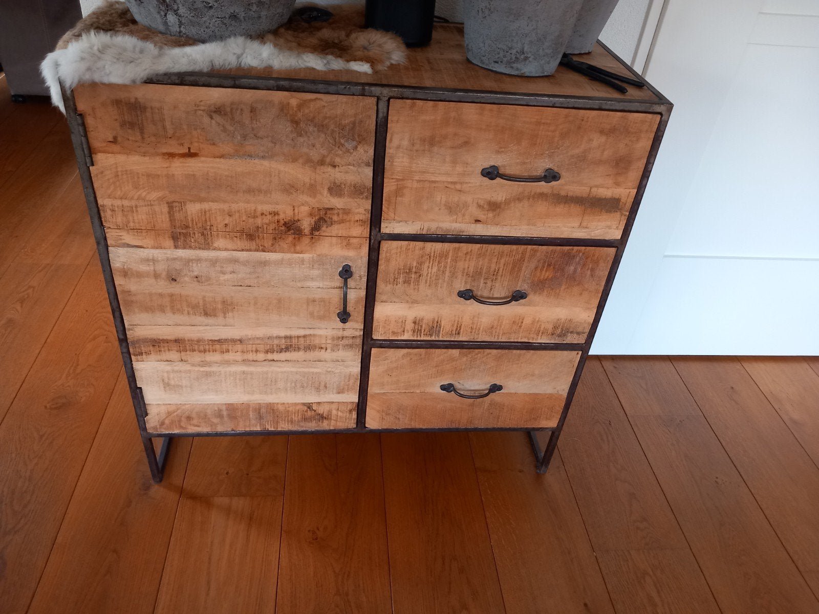 mango houten kasten, Huis en Inrichting, Ophalen, 25 tot 50 cm, Minder dan 150 cm, Minder dan 100 cm