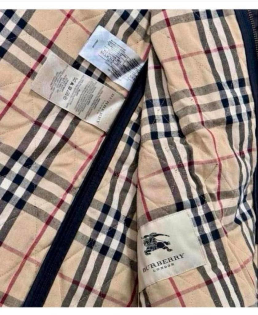 Burberry gewatteerde jack jas London Nova jacket jas Dames, Maat 38/40 (M), Zwart, Ophalen of Verzenden, Zo goed als nieuw