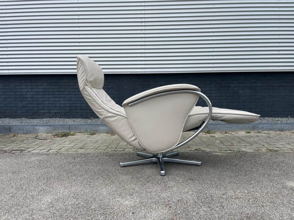 Witte leren de toekomst relax fauteuil / relax stoel, Ophalen of Verzenden, Nvt, Nvt, Nvt
